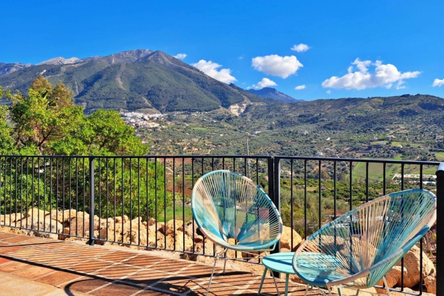 La Perla Andaluza Villa Alcaucín Екстериор снимка